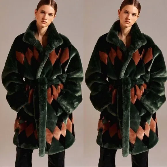 New Antik Batik
Khalim Coat - Picture 5 of 8